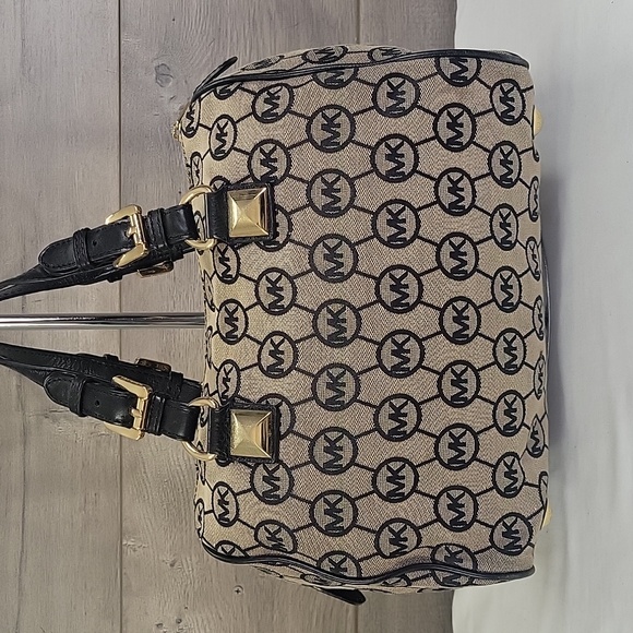 Michael Kors Gray Black Signature Handbag Purse Satchel - Picture 5 of 15